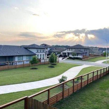 Studio Apartment Όστιν Εξωτερικό φωτογραφία