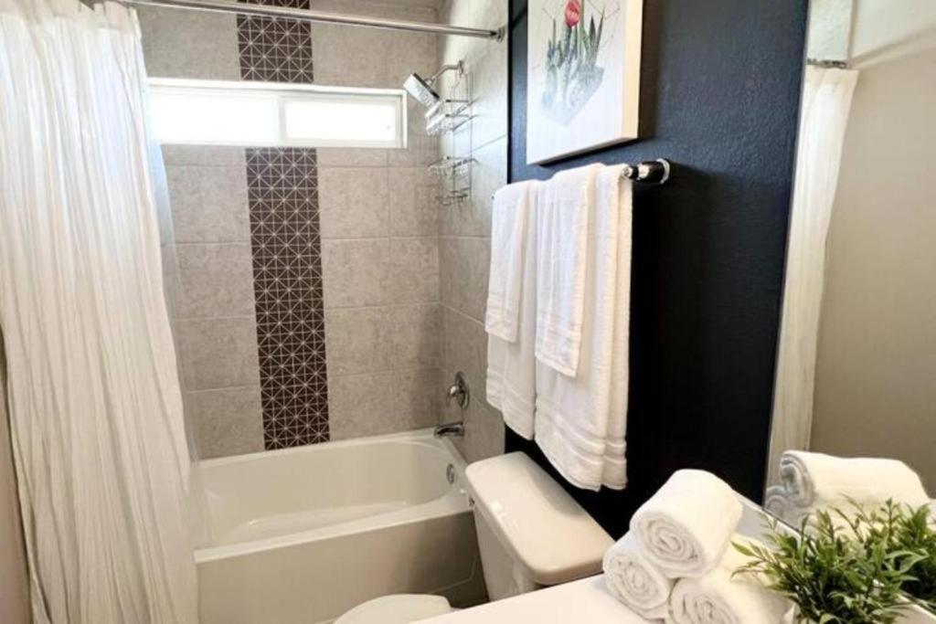 Studio Apartment Όστιν Εξωτερικό φωτογραφία